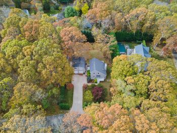 33 Whalers Drive