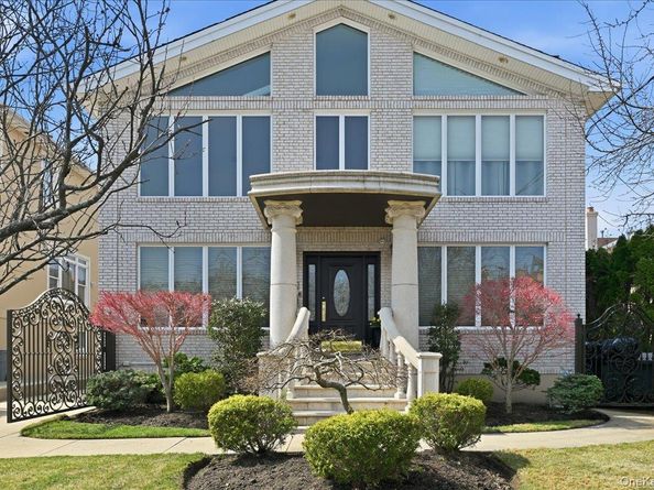 28-14 216th Street, Bayside NY 11360