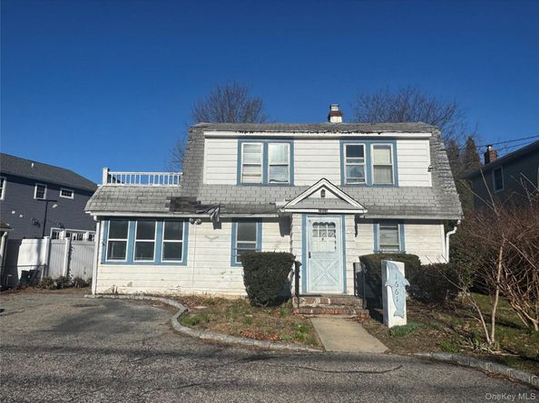 1661 Prospect Avenue, East Meadow NY 11554