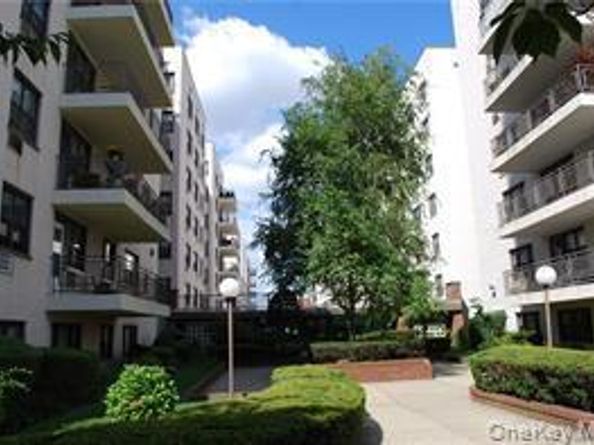 3080 Voorhies Avenue 6F, Brooklyn NY 11235