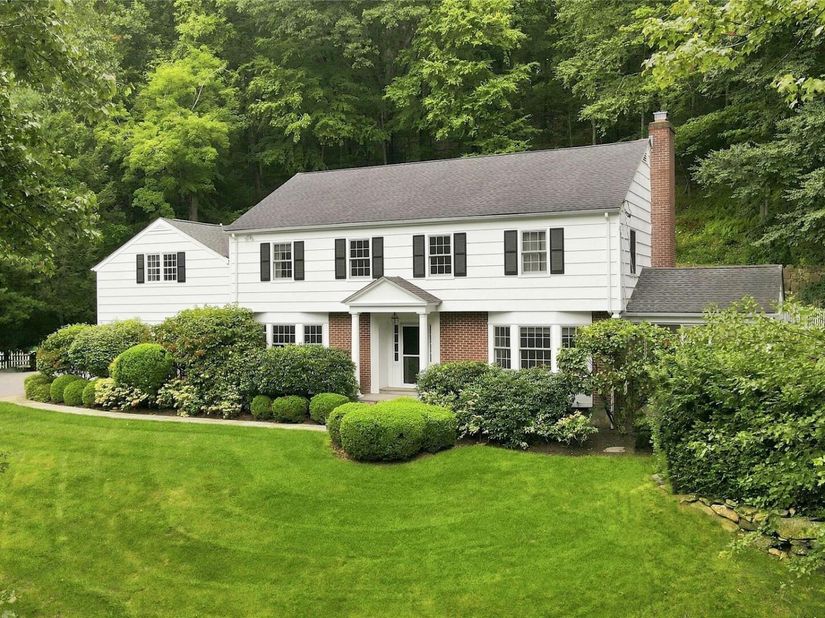 53 W Orchard Road, Chappaqua NY 10514