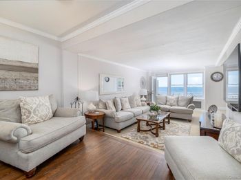 522 Shore Road
