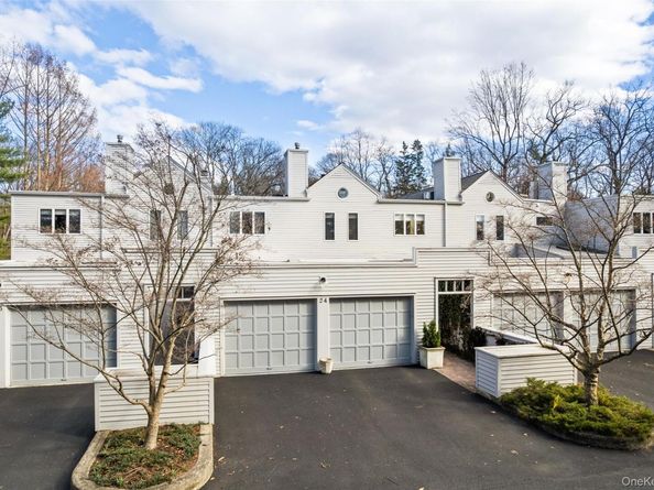 24 Beechwood Way, Briarcliff Manor NY 10510