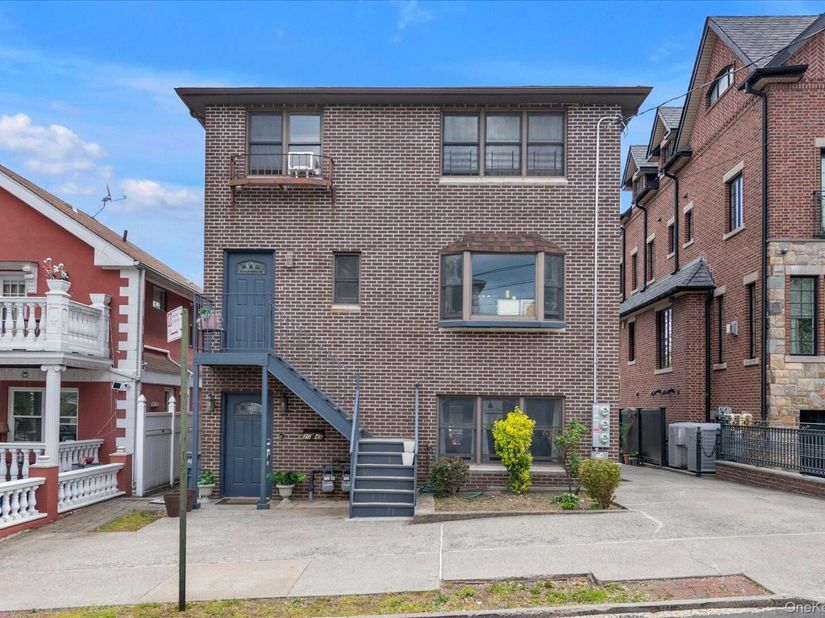 20-49 49th Street, Astoria NY 11105