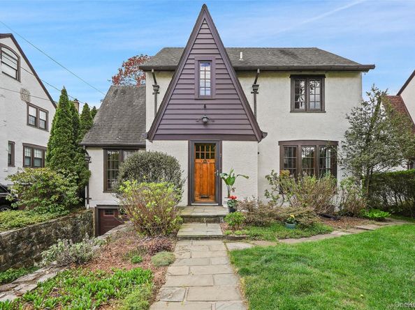 7 Bogert Place, Bronxville NY 10708