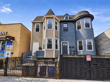 130 W 165th Street