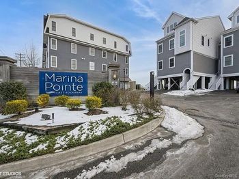 311 Marina Pointe Drive