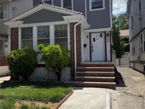 88-30 79th Avenue, Glendale NY 11385