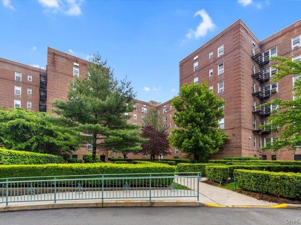 5650 Netherland Avenue 2E, Bronx NY 10471