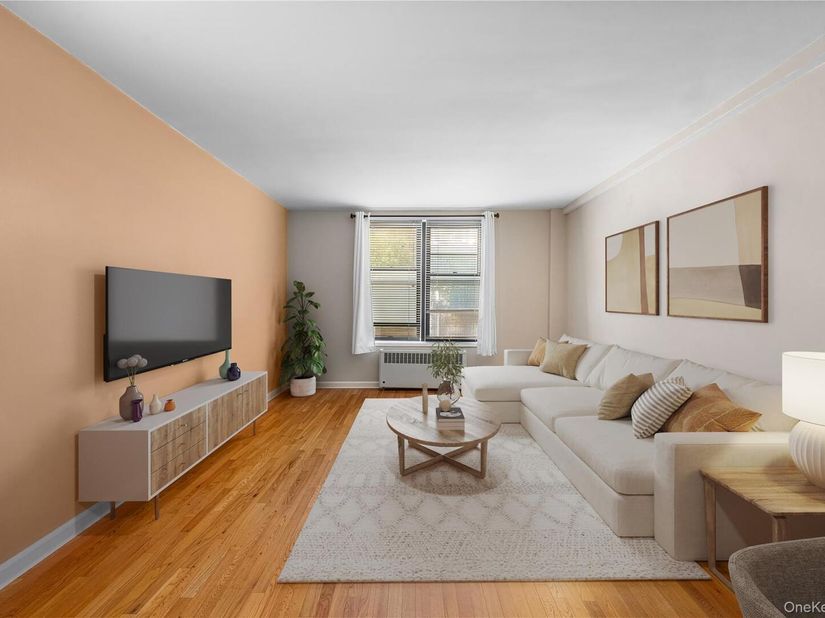 67-30 Dartmouth Street 2S, Forest Hills NY 11375