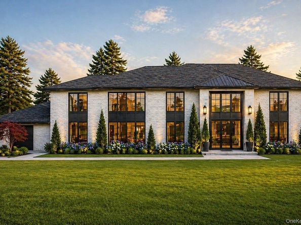 36 Emerson Road, Brookville NY 11545