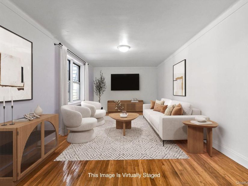 67-12 Yellowstone Boulevard E5, Forest Hills NY 11375