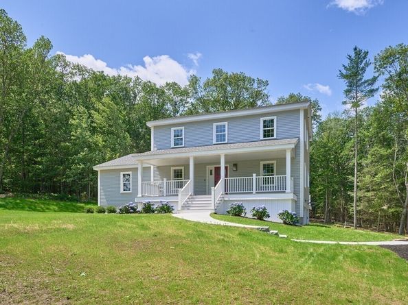 126 Old Southbridge Rd, Dudley MA 01571