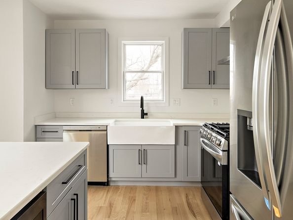 25 Hillsboro St. 1, Boston MA 02125