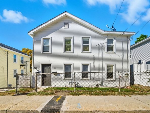 15 Blackstone St, Blackstone MA 01504