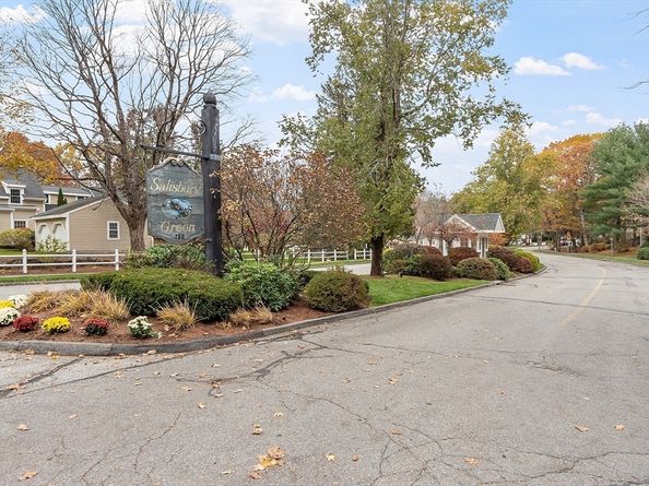 4004 Brompton Circle 4004, Worcester MA 01609