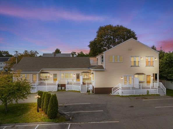 731 N Montello St 6, Brockton MA 02301