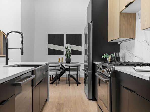 22 High Street 201, Boston MA 02122