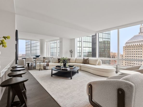 430 Stuart St 27D, Boston MA 02116