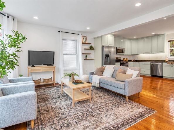 21 Emerton St 2, Salem MA 01970