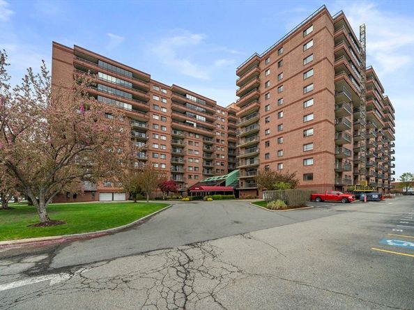 3920 Mystic Valley Parkway Uni 708, Medford MA 02155