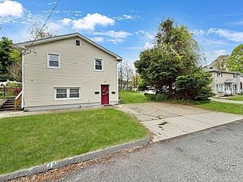 34 Marjorie St