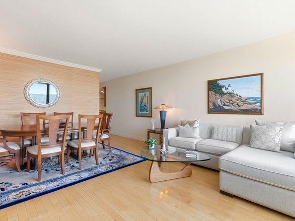65 E India Row 26G, Boston MA 02110