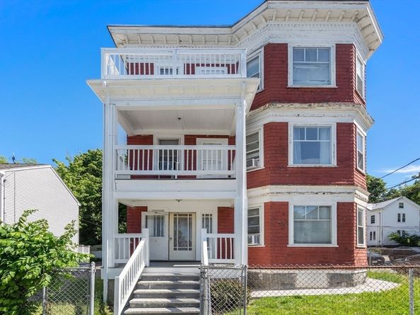 968 River St, Boston MA 02136