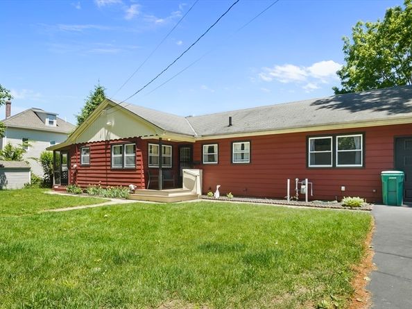 175 Krysiak Ave, Fitchburg MA 01420