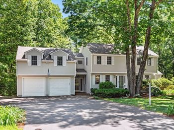 14 Running Brook Cir