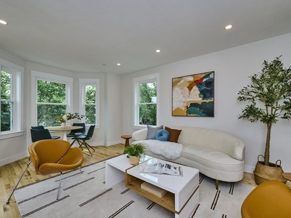 17 Macarthur Street 3, Somerville MA 02143