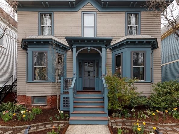 15 Park Avenue, Somerville MA 02144