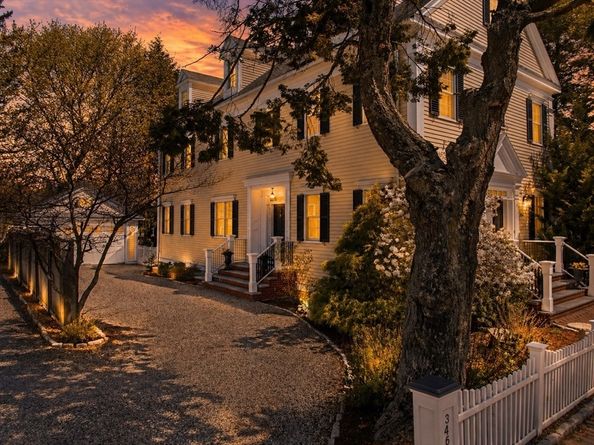 346 High Street A, Newburyport MA 01950