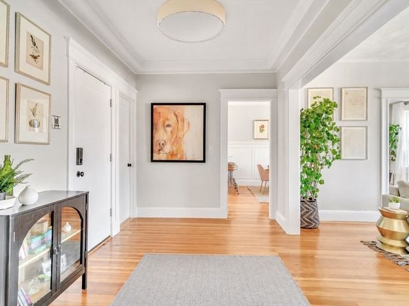 20 John Street 3, Brookline MA 02446