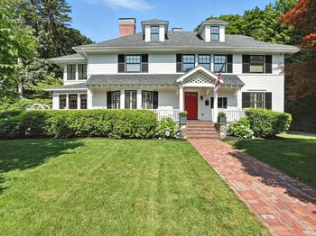 15 Winthrop Road