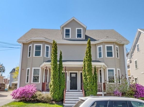 87 Ash St 22, Waltham MA 02453