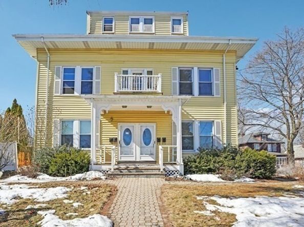 123 White St 123, Belmont MA 02478