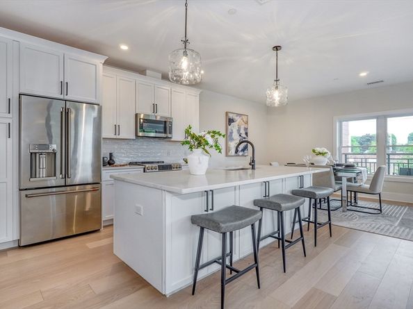 62 Foundry St 416, Wakefield MA 01880