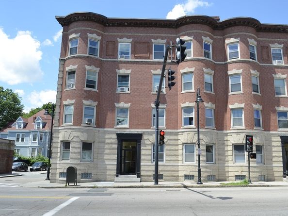 152 Harvard St. 2, Brookline MA 02446