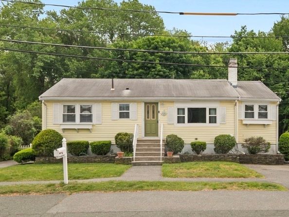 12 Karen Rd, Woburn MA 01801