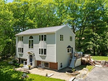 71 Hesperus Ave
