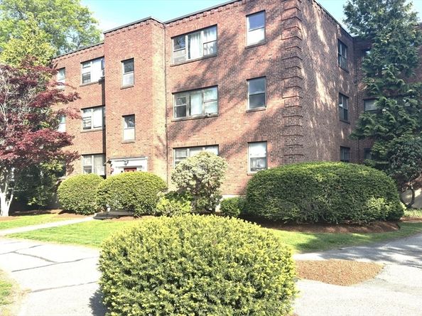 105 Nahant St 1, Lynn MA 01902
