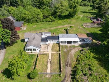 440 N Woodstock Rd