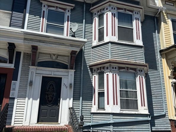 570 E Broadway, Boston MA 02127