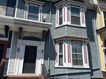 570 E Broadway