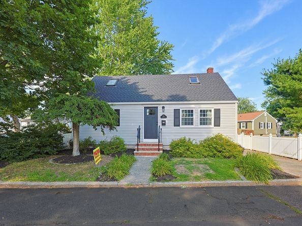 104 Fairmount Ave, Saugus MA 01906