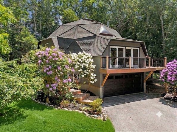 13 Town Farm Rd, Ipswich MA 01938