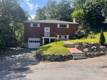 15 Oak Road