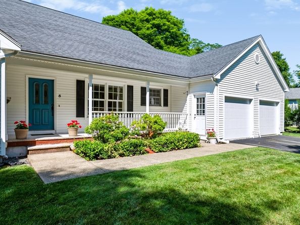 5 Day Avenue, Danvers MA 01923