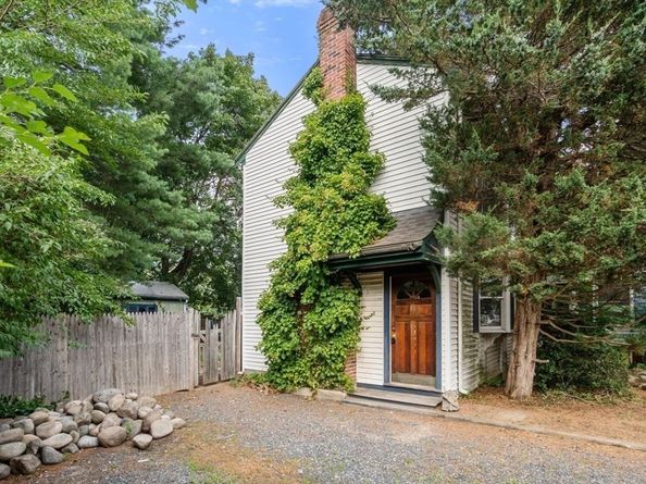 10 Willard St, Wayland MA 01778